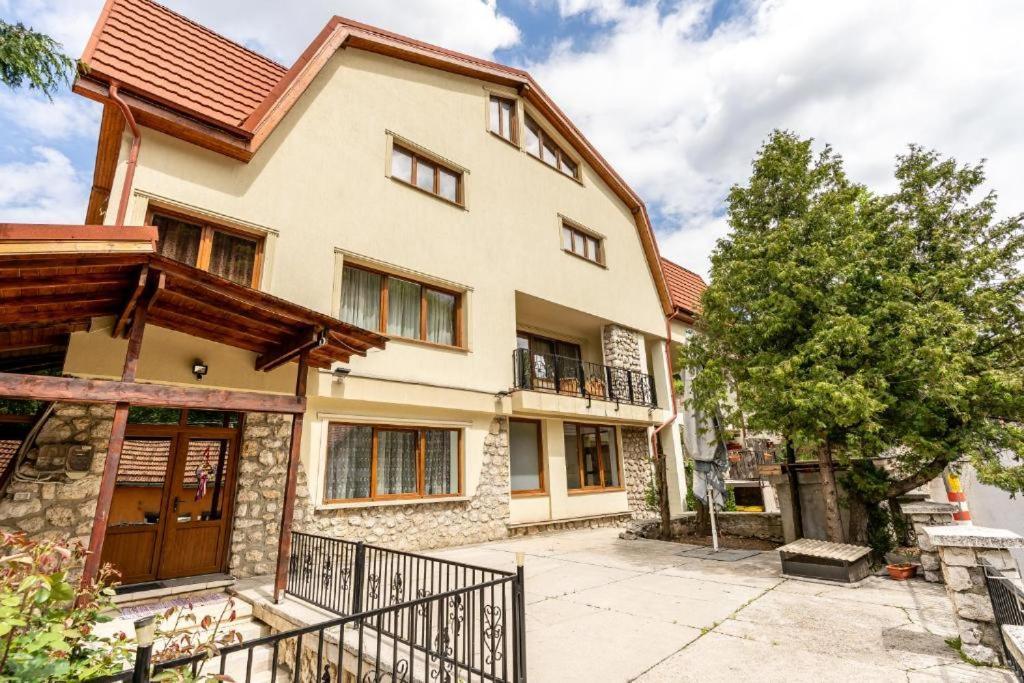 Panoramic Center Rooms Brașov Exterior foto